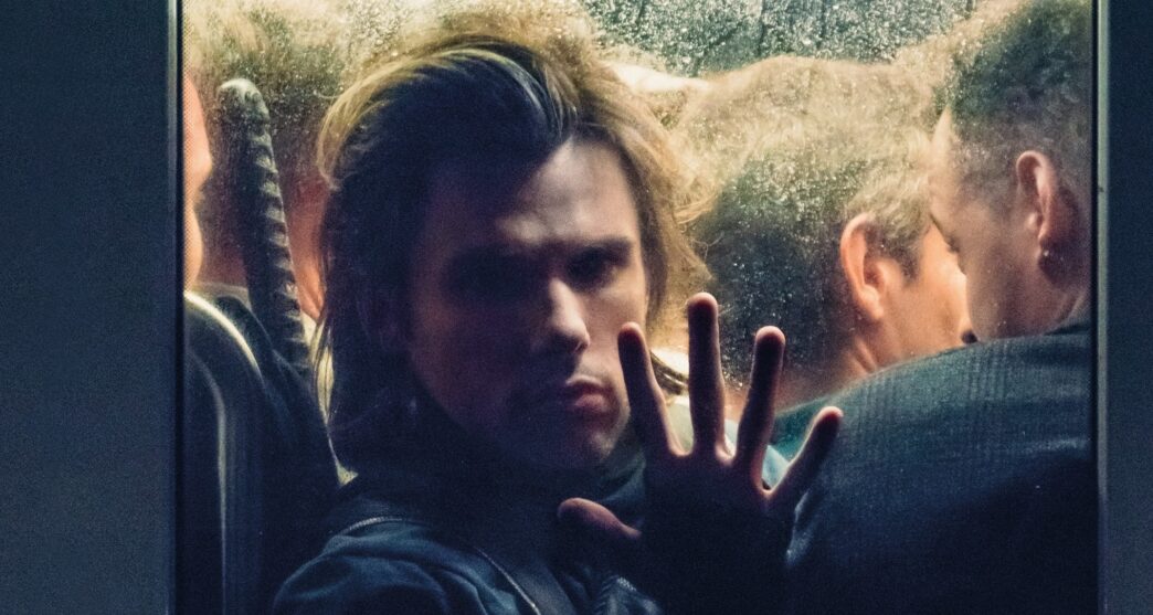 Orelsan annonce sa tournée et toutes les dates