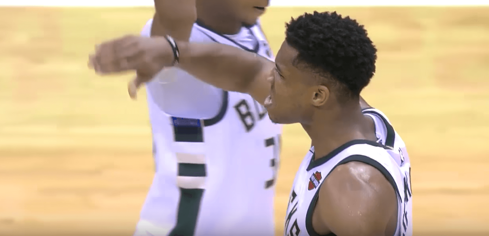 20 secondes Giannis Antetokounmpo