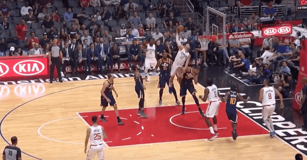 Blake Griffin Rudy Gobert poster monstrueux