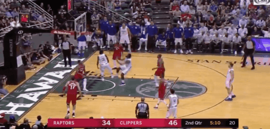 Le superbe mouvement des Clippers pour le gros alley-oop de DeAndre