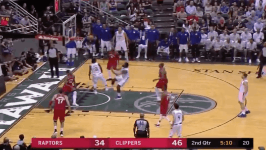 Le superbe mouvement des Clippers pour le gros alley-oop de DeAndre