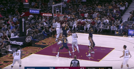 Dwyane Wade et son gros reverse dunk contre les Pacers