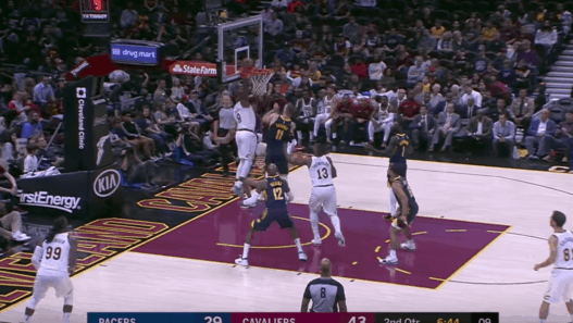 Dwyane Wade et son gros reverse dunk contre les Pacers