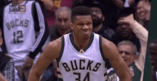 Giannis Antetokounmpo prend feu contre les Blazers – career high et victoire