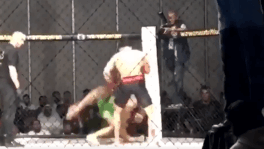 Au sol, Hussam Qashou claque le KO par headkick