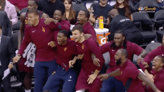 Jeff Green claque le dunk de la présaison et fait exploser le banc des Cavs