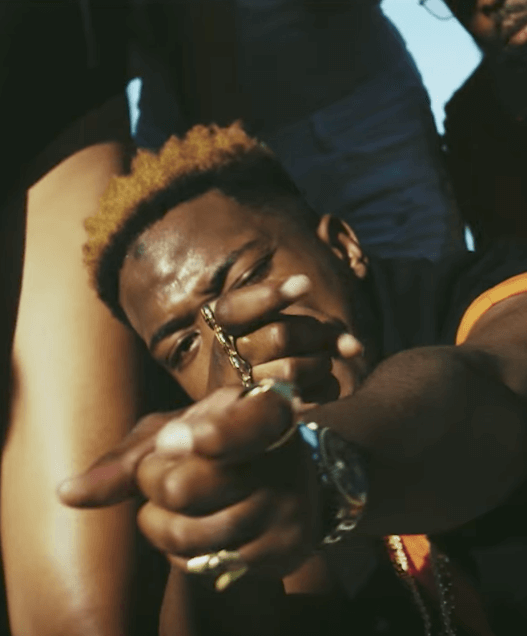 Niska balance le clip de son megahit « salé »