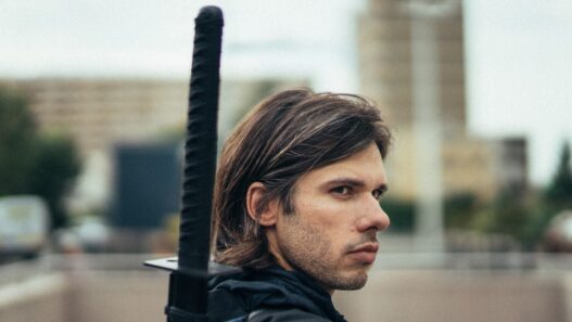 La fête est finie – Orelsan de retour au sommet