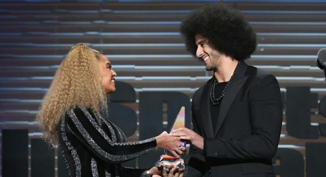 Colin Kaepernick Muhammad Ali Legacy Award (1)