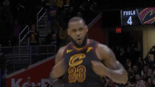 trois points trashtalk LeBron James 15s buzzer