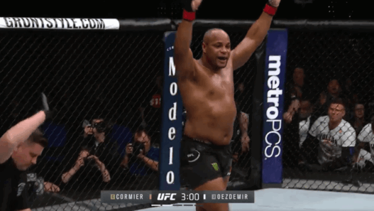 Daniel Cormier Volkan Oezdemir