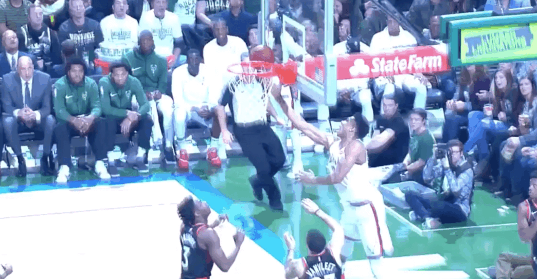 Giannis Antetokounmpo Bucks