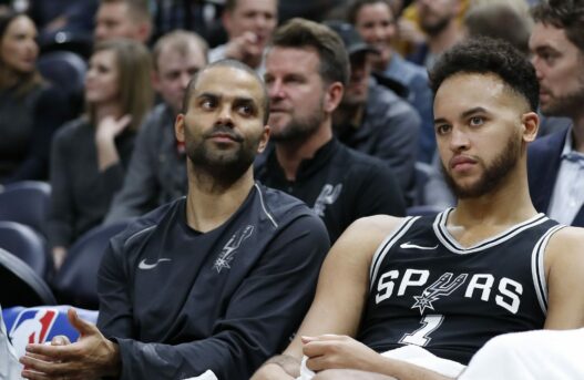 Tony Parker ne sera plus titulaire avec les Spurs