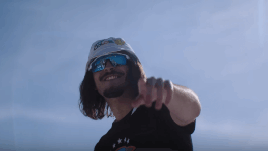 Bizarre Lorenzo Vald trolls du rap