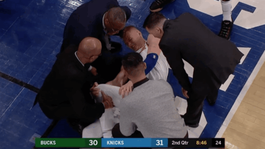 Buck injury Kristaps Porzingis
