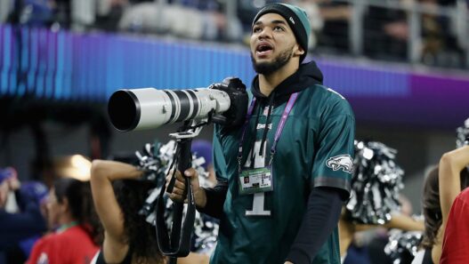 Karl Anthony Towns Eagles Super Bowl LII