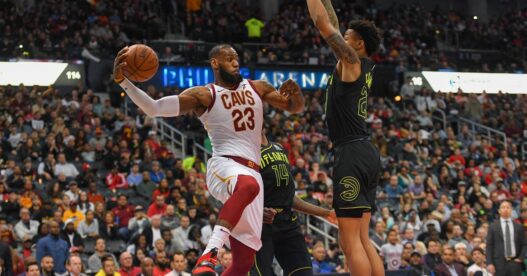 LeBron James Hawks Cavaliers