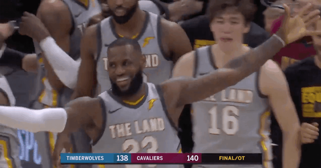 LeBron James Minnesota Timberwolves buzzer beater (1)