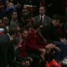 L’embrouille entre LeBron James et Tyronn Lue pendant le match