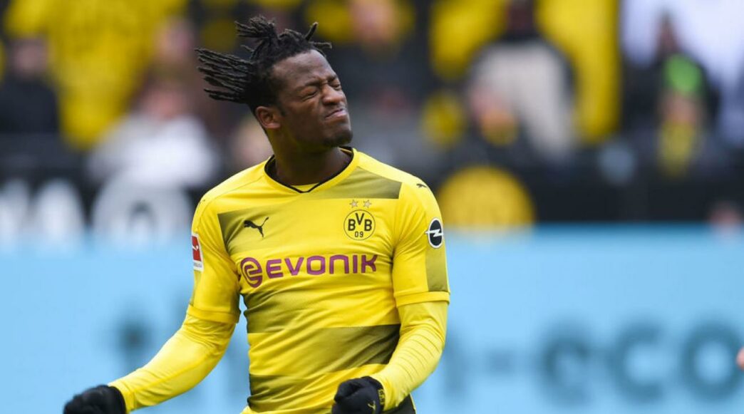 L'UEFA arrête son enquête sur les cris de singe, Michy Batshuayi répond