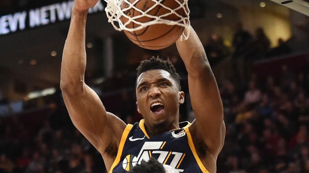 Donovan Mitchell casse les records rookie et rentre dans l’histoire