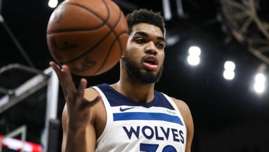 Karl Anthony Towns Rockets