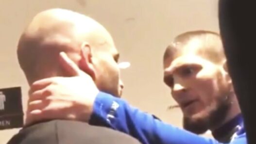 Artem Lobov avait parl&eacute; sur Khabib, il s'est pris un gros coup de pression