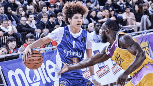 LaMelo Ball Londres LiAngelo