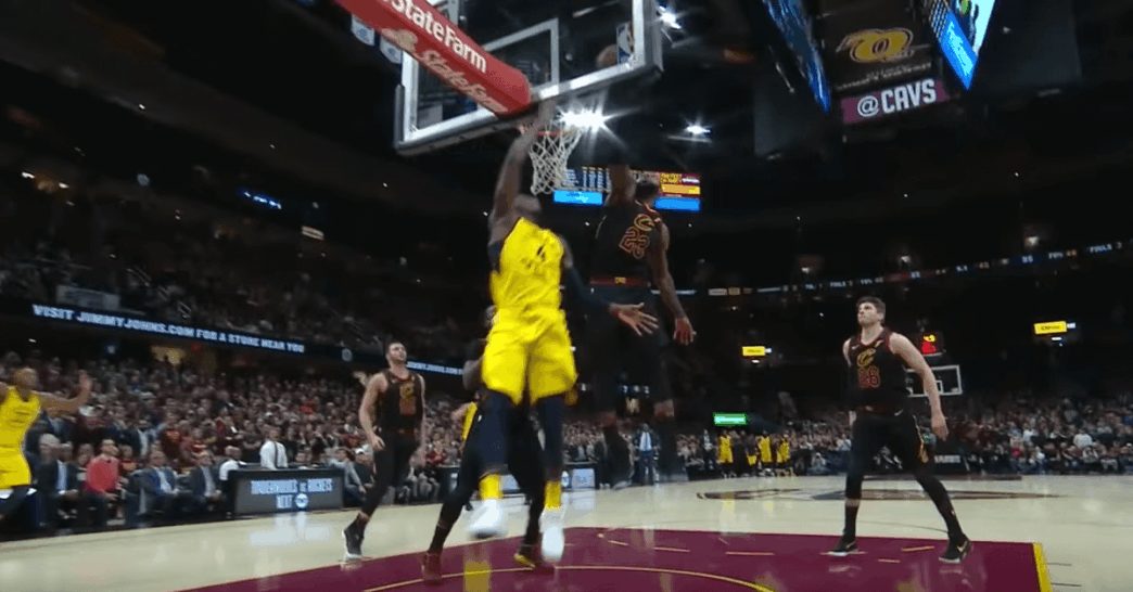 Le contre de LeBron James à 3s du buzzer était bien illégal
