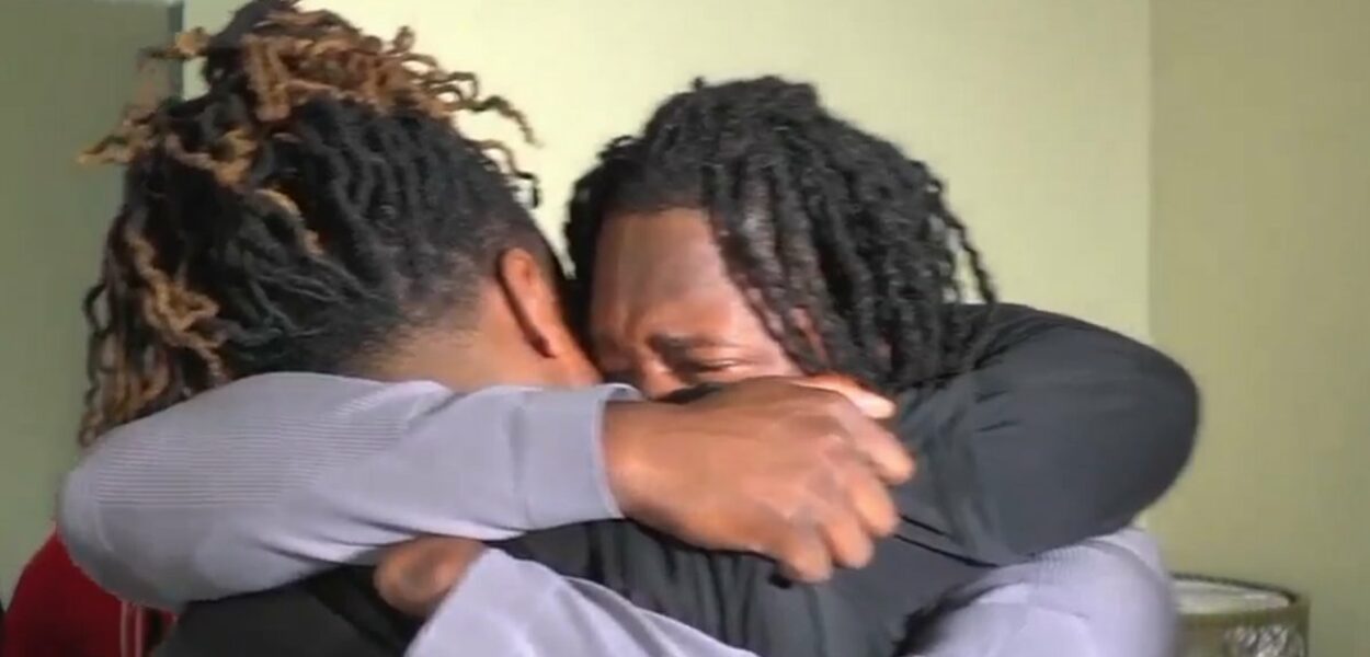 Shaquem Griffin, amputé de la main, sélectionné par les Seahawks et rejoint son frère