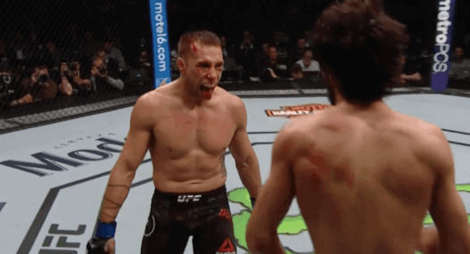 Les 15 dernières secondes de Zabit Magomedsharipov vs. Kyle Bochniak