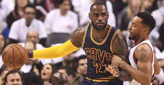 Lors du sweep de 2017, LeBron disait aux Raptors comment faire leurs actions