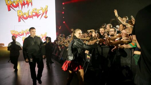 Ronda Rousey Paris