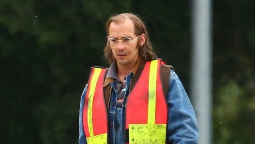 Premières photos de Shia LaBeouf jouant son père dans Honey Boy