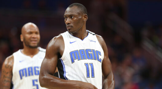 Biyombo débarque aux Hornets dans un trade à trois équipes