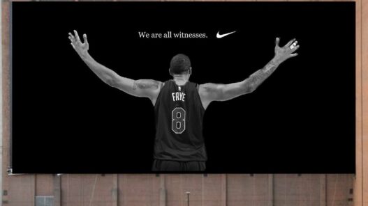 Pour son retour aux Cavaliers, Kevin Love accueille Channing Frye en héros