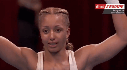 Estelle Mossely Yoka boxe