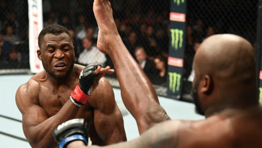 Francis Ngannou Derrick Lewis