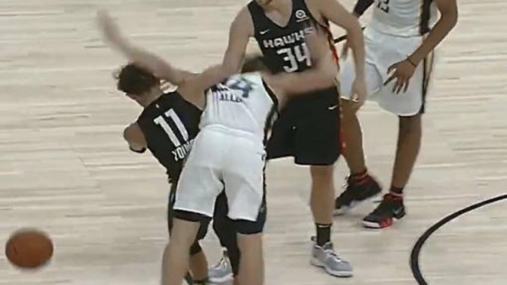 Embrouille entre Grayson Allen et Trae Young en Summer League