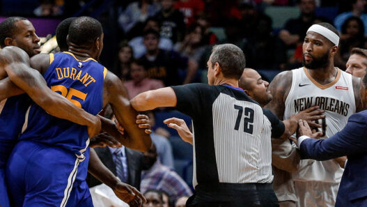 Kevin Durant parle de la signature de DeMarcus Cousins