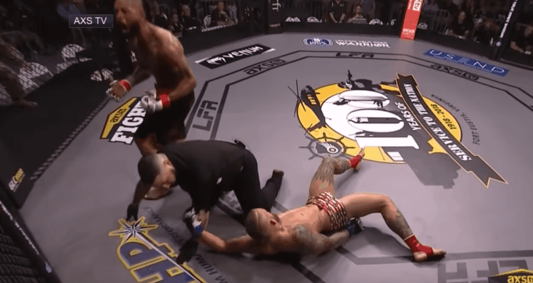 LFA 46 31 secondes 3 knockdowns