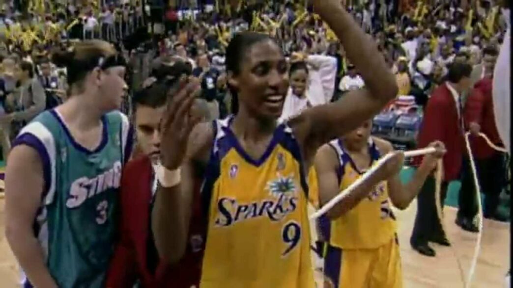 Lisa Leslie Dunk