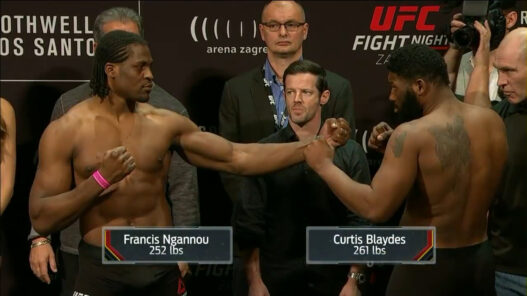 Francis Ngannou Curtis Blaydes