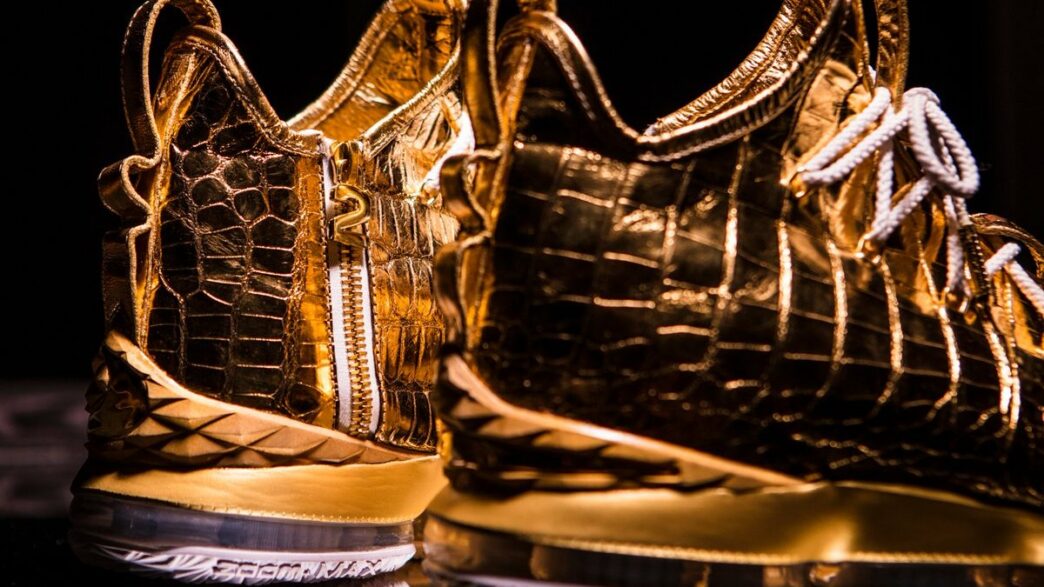 LeBron 15 Diamond and Gold