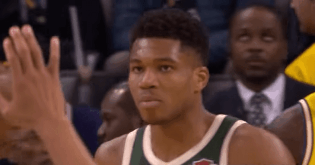 Bucks Warriors Oracle Arena