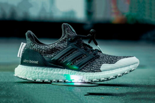 Adidas UltraBOOST Nights Watch
