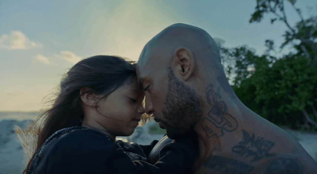 Booba Luna Petite Fille