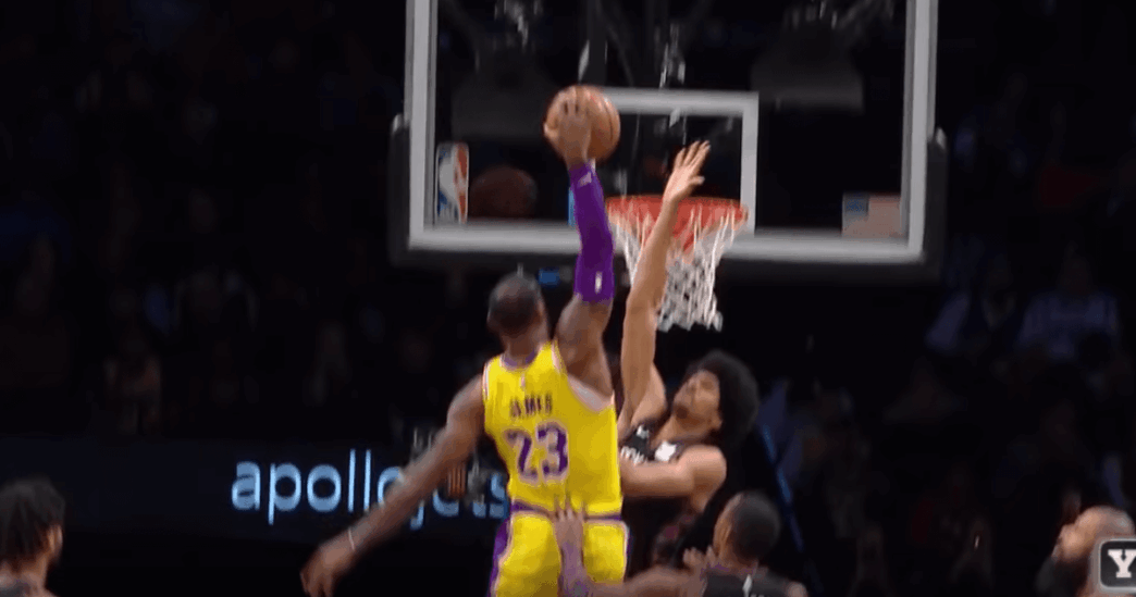 LeBron James Jarrett Allen