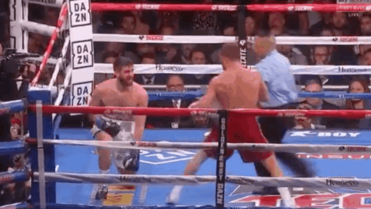 Rocky Fielding Canelo Alvarez