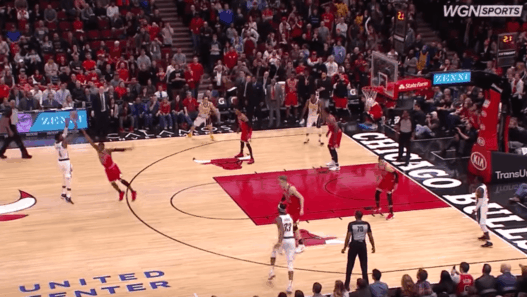 Oladipo claque le game winner en overtime après un match dingue